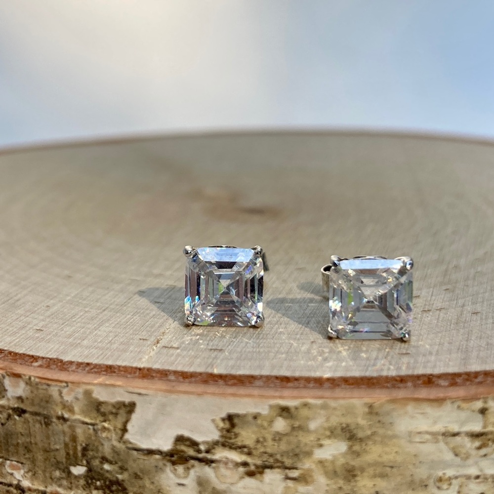 Asscher cut cz studs